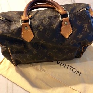 Louis Vuitton Speedy 30